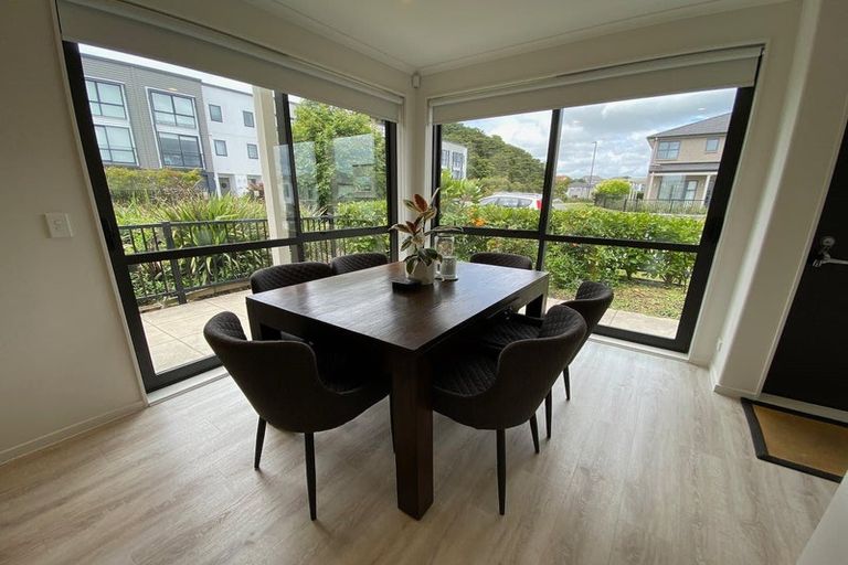 Photo of property in 16 Matairangi Avenue, Totara Heights, Auckland, 2105