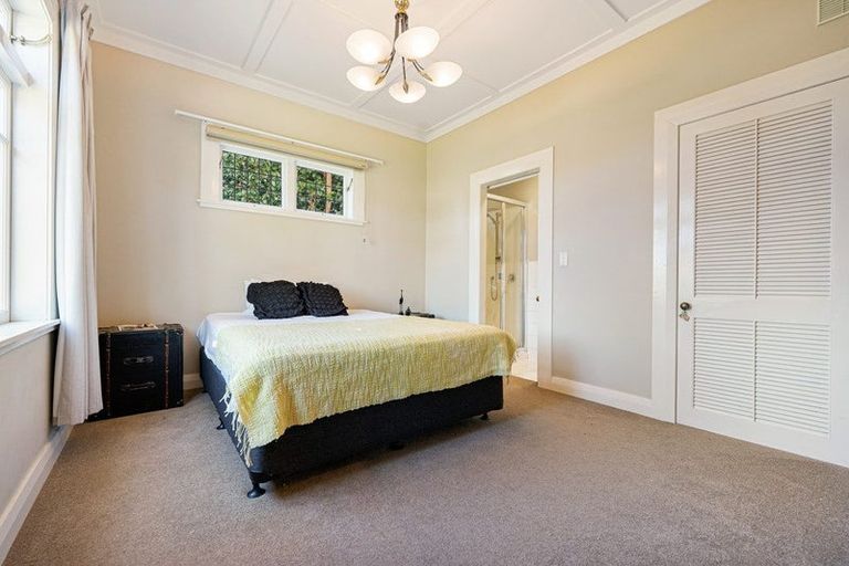 Photo of property in 18 Charlton Avenue, Mount Eden, Auckland, 1024