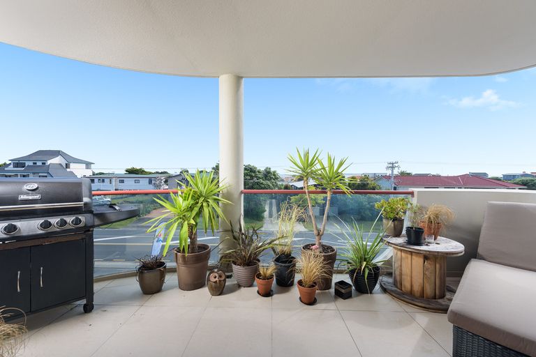 Photo of property in 3/1086 Papamoa Beach Road, Papamoa Beach, Papamoa, 3118