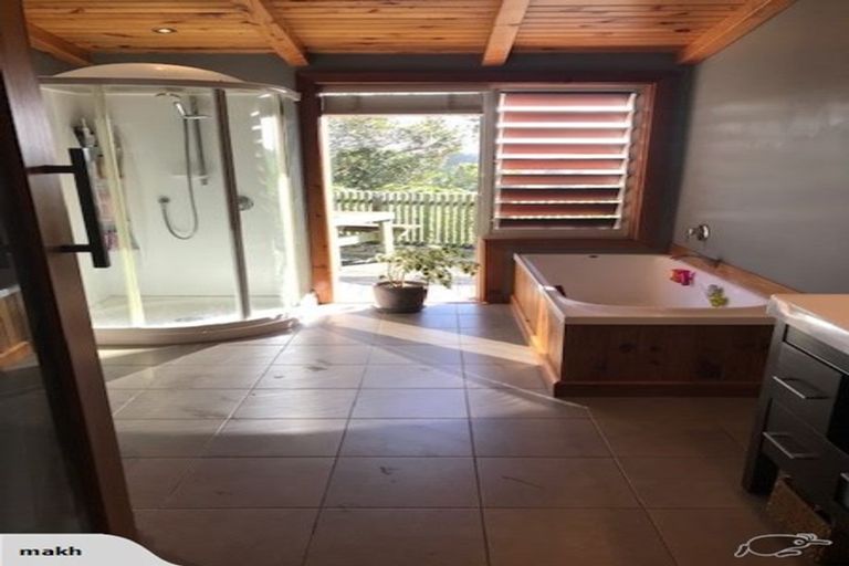 Photo of property in 709 Kelly Road, Lepperton, New Plymouth, 4373