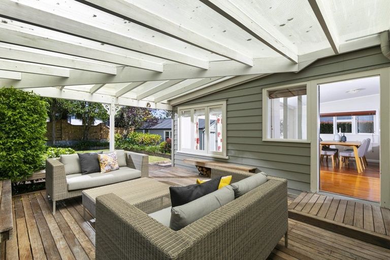 Photo of property in 31 Mozeley Avenue, Devonport, Auckland, 0624