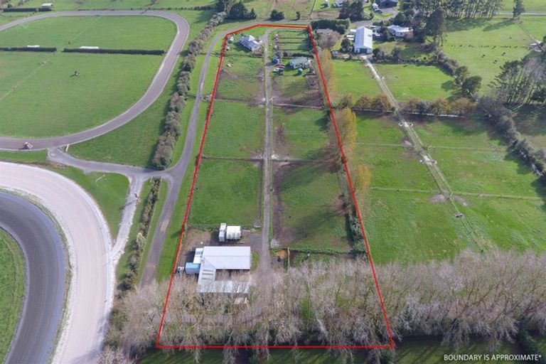 Photo of property in 27a Royal Doulton Drive, Pukekohe, 2677