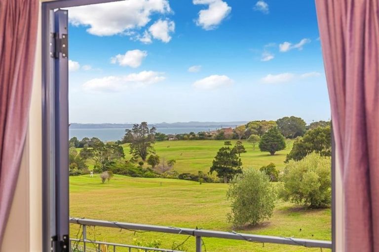 Photo of property in 15 Alverna View, Gulf Harbour, Whangaparaoa, 0930