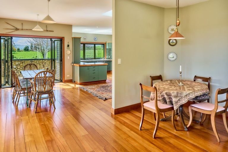 Photo of property in 3 Hadfield Road, Peka Peka, Waikanae, 5391