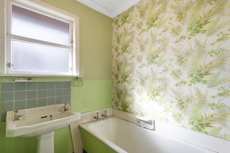 Photo of property in 2 High Street, Putaruru, 3411