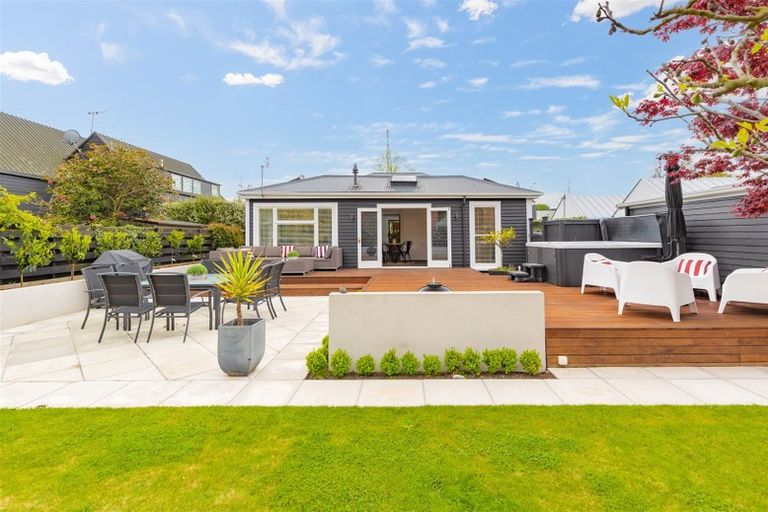 Photo of property in 77 Rutland Street, St Albans, Christchurch, 8014