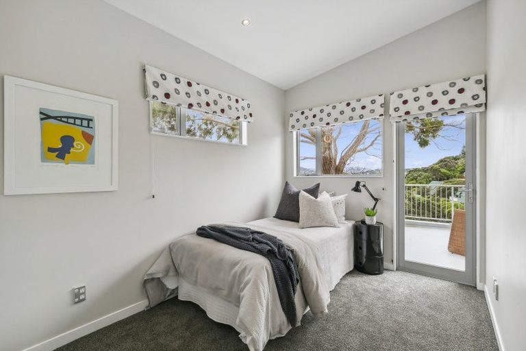 Photo of property in 10 Tannadyce Street, Strathmore Park, Wellington, 6022