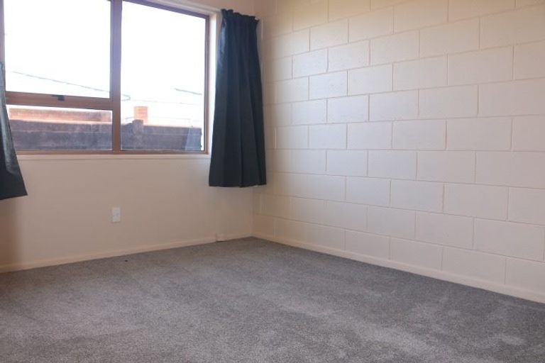 Photo of property in 34 Pencarrow Street, Highbury, Palmerston North, 4412