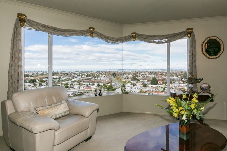 Photo of property in 24a Havelock Road, Hospital Hill, Napier, 4110