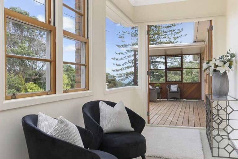 Photo of property in 2 Gulf Road, Murrays Bay, Auckland, 0630