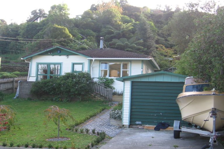 Photo of property in 19 Woodvale Grove, Fairfield, Lower Hutt, 5011