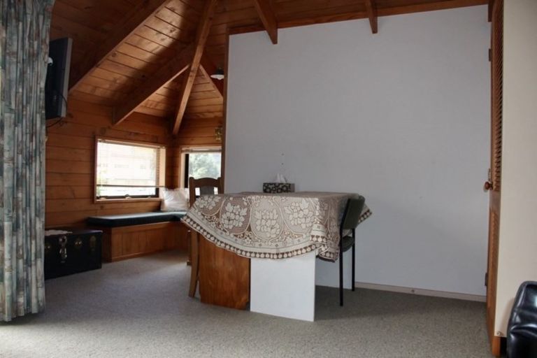 Photo of property in 2 Campbell Street, Whitianga, 3510