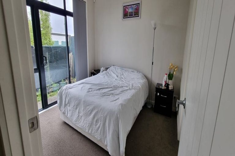 Photo of property in 7 Vigour Lane, Papakura, 2110