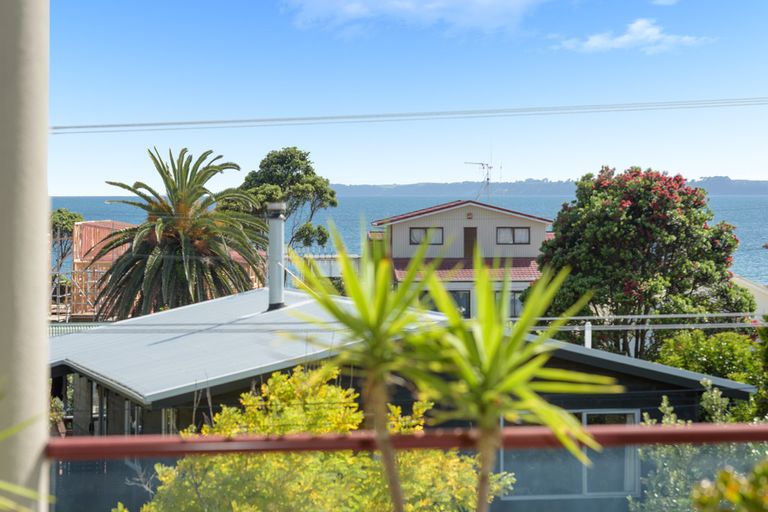 Photo of property in 3/1086 Papamoa Beach Road, Papamoa Beach, Papamoa, 3118