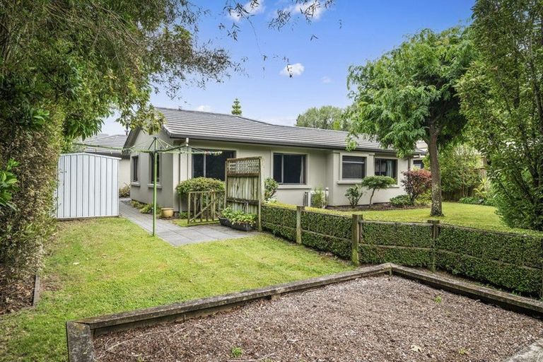 Photo of property in 27 Ventoux Way, Nukuhau, Taupo, 3330