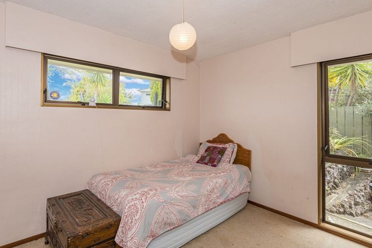 Photo of property in 15 Montague Place, Onerahi, Whangarei, 0110