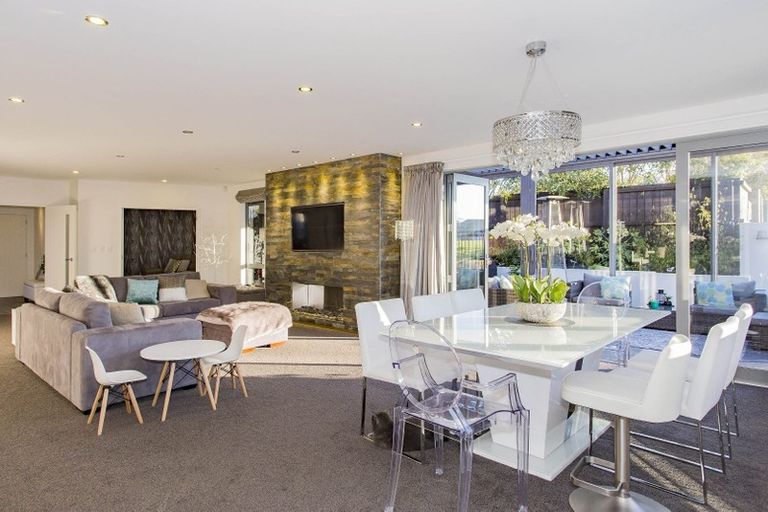 Photo of property in 28b Springwater Avenue, Northwood, Christchurch, 8051