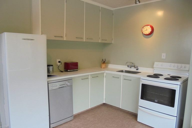 Photo of property in 3a Kingsley Street, Stokes Valley, Lower Hutt, 5019