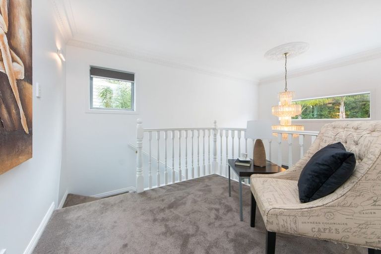 Photo of property in 29 Ian Marwick Place, Birkenhead, Auckland, 0626