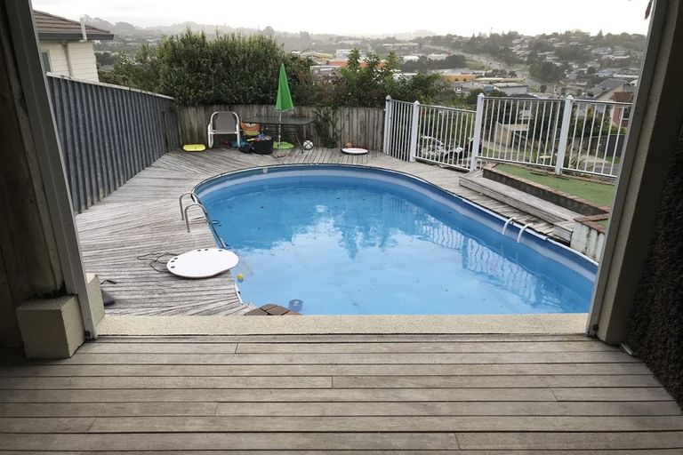 Photo of property in 3 Moera Place, Stanmore Bay, Whangaparaoa, 0932