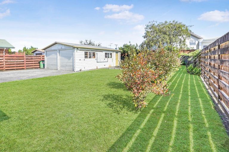 Photo of property in 31 Mears Road, St Andrews, Hamilton, 3200