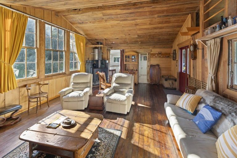 Photo of property in 389 Matiri Valley Road, Matiri, Murchison, 7077