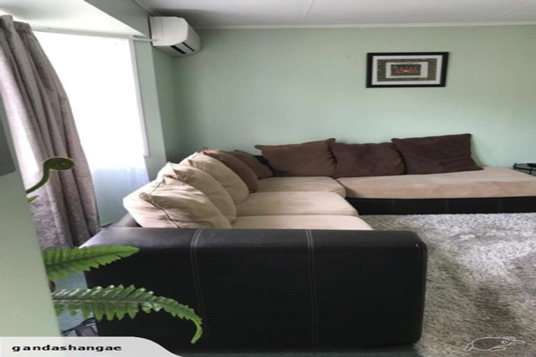 Photo of property in 2/175 Park Road, West End, Palmerston North, 4410