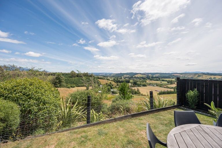 Photo of property in 15 Coppermine Crescent, Brightwater, 7022