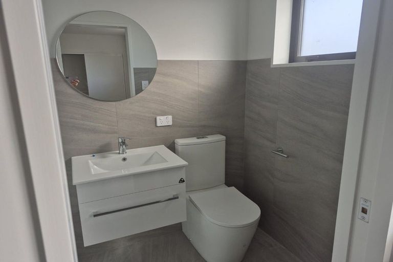 Photo of property in 32 Pateman Street, Woodend, 7610