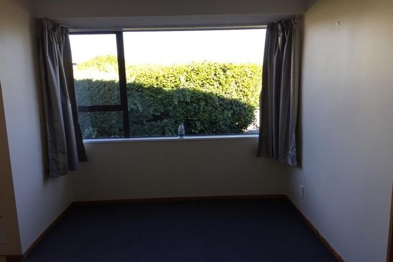 Photo of property in 1/12 Lyndon Street, Riccarton, Christchurch, 8011