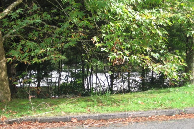 Photo of property in 99 Takahe Road, Titirangi, Auckland, 0604