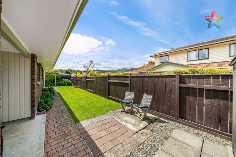 Photo of property in 25 Waddington Drive, Naenae, Lower Hutt, 5011