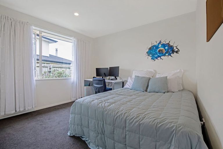 Photo of property in 21 Campion Place, Rolleston, 7614