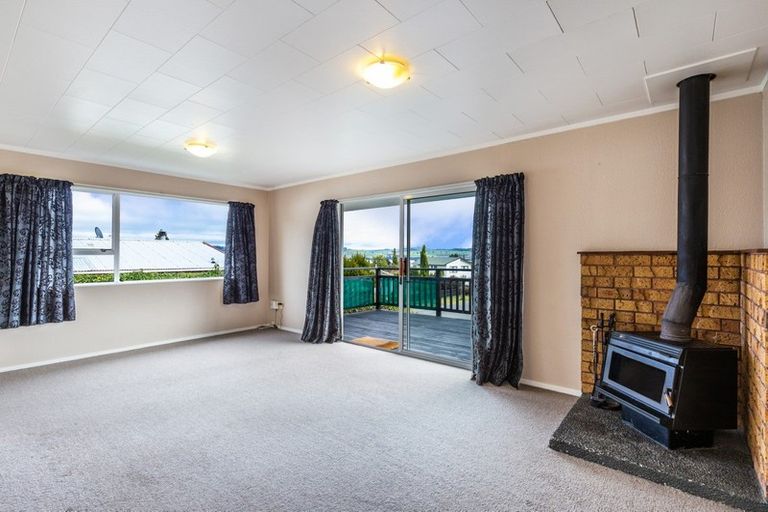 Photo of property in 51 Hyde Avenue, Richmond Heights, Taupo, 3330