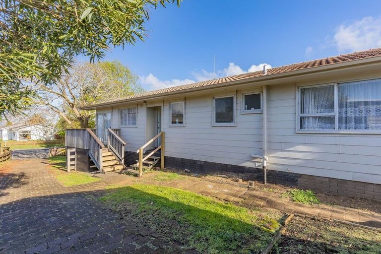 Photo of property in 13 John Walker Drive, Manurewa, Auckland, 2102