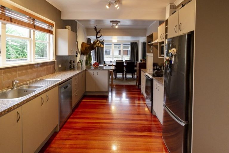 Photo of property in 235 Georges Drive, Napier South, Napier, 4110