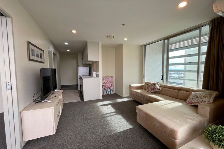 Photo of property in Proximity Apartments, 903/17 Osterley Way, Manukau, Auckland, 2104