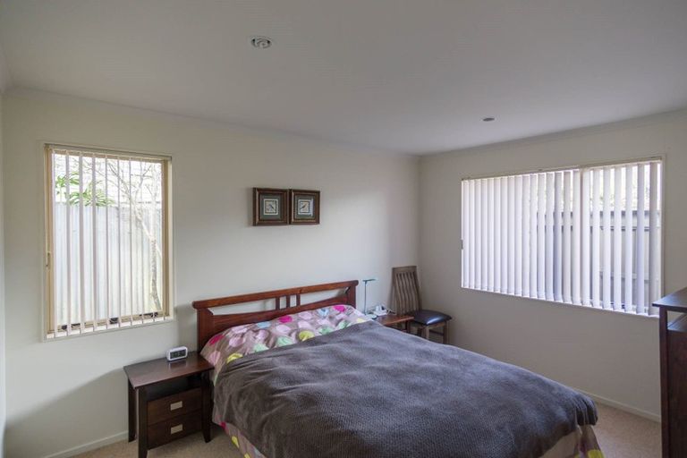 Photo of property in 38a County Road, Torbay, Auckland, 0630