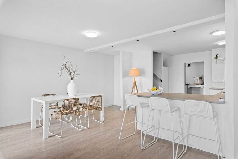 Photo of property in 18b Jacksons Road, Lyttelton, 8082