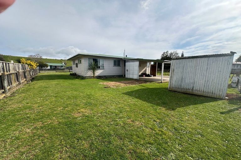 Photo of property in 22 Carlson Street, Dannevirke, 4930