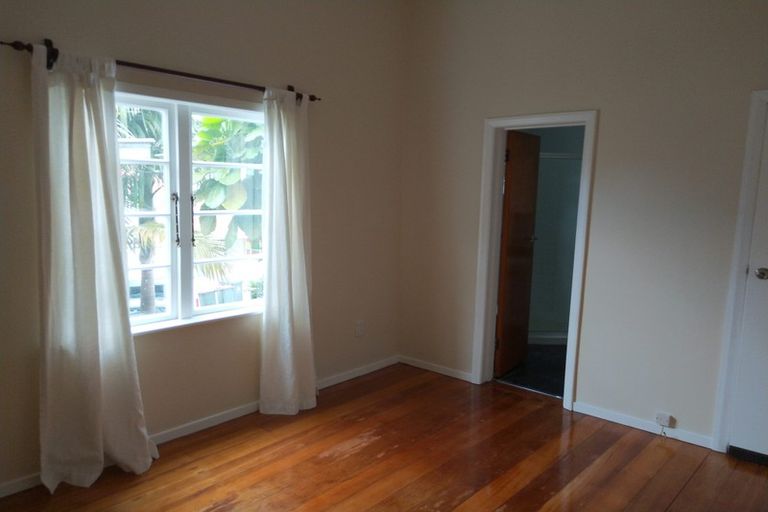 Photo of property in 8 Evelyn Street, Eden Terrace, Auckland, 1021