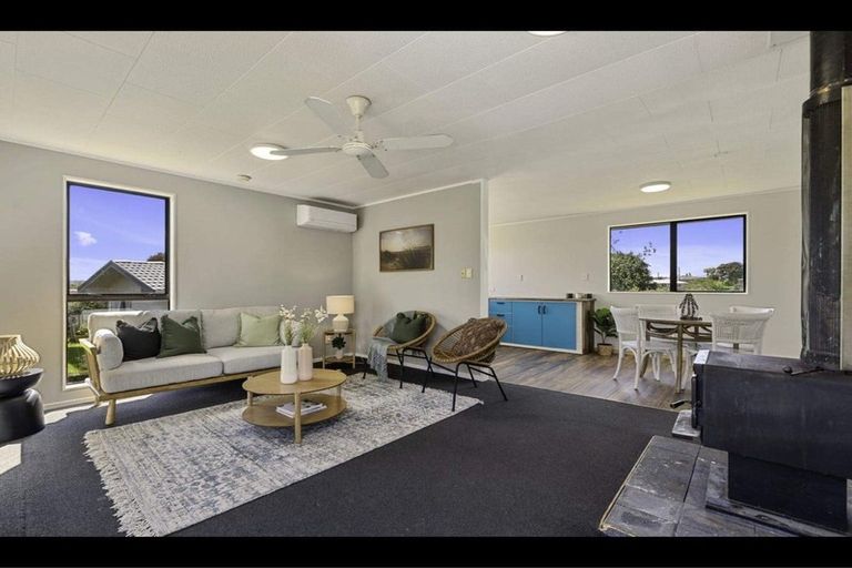 Photo of property in 41 Sunline Place, Ngongotaha, Rotorua, 3010