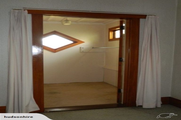 Photo of property in 37 Te Aroha Street, Hamilton East, Hamilton, 3216