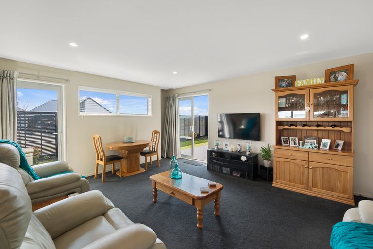 Photo of property in 6 Taupata Street, Kaiapoi, 7630