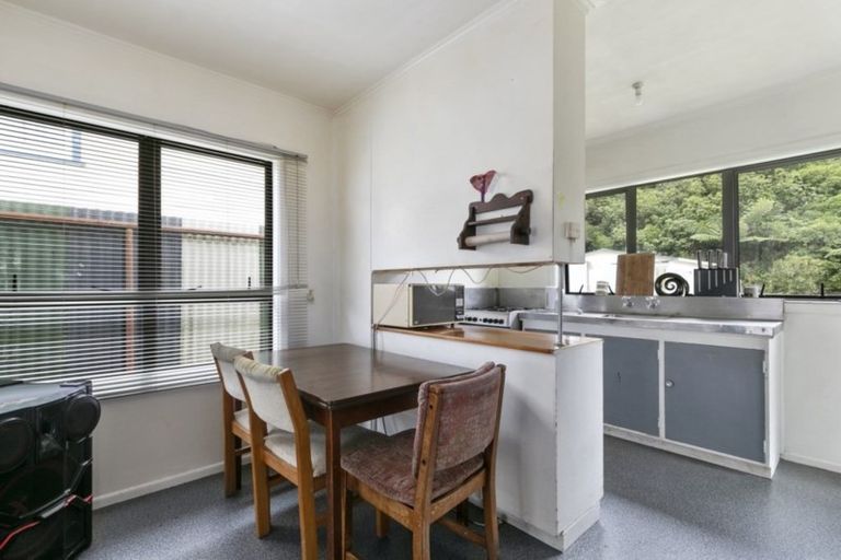 Photo of property in 66 Lees Grove, Wainuiomata, Lower Hutt, 5014