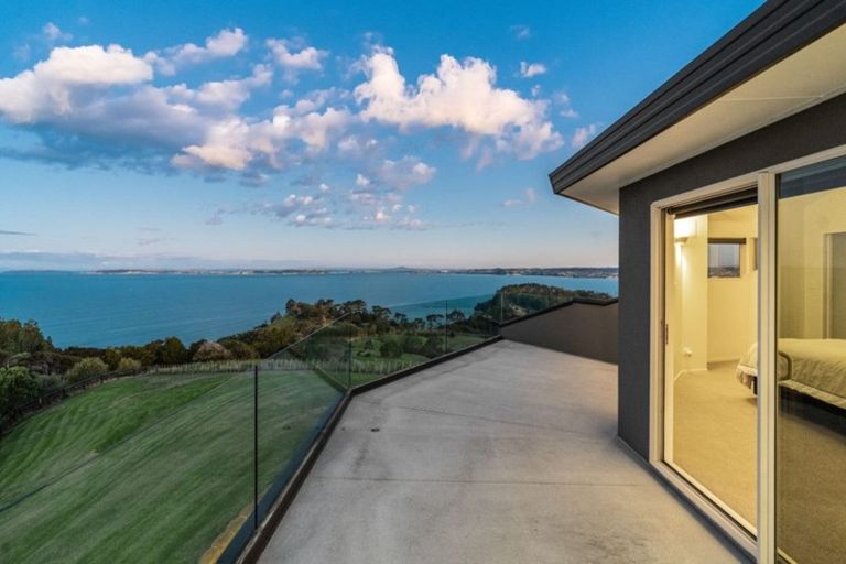 Photo of property in 995 Hibiscus Coast Highway, Waiwera, Orewa, 0994