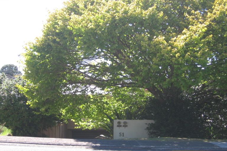 Photo of property in 1/51 Forrest Hill Road, Milford, Auckland, 0620