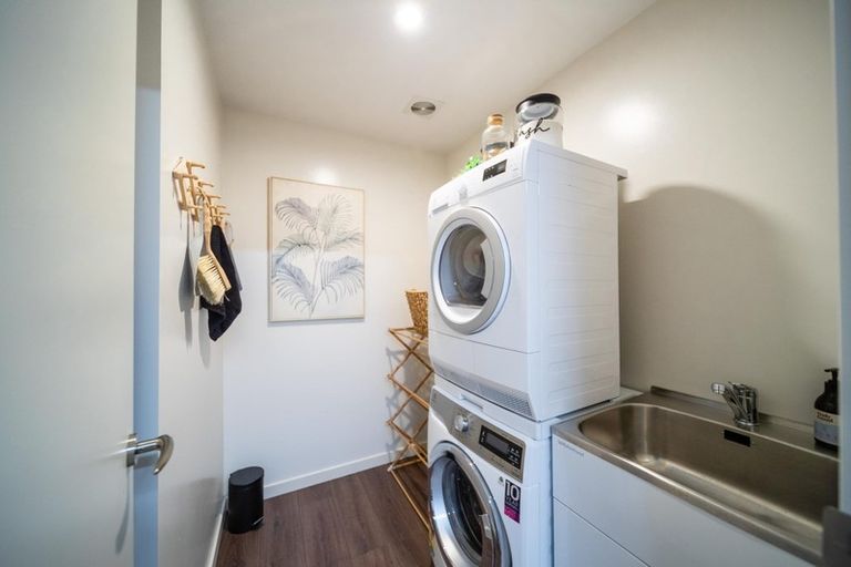 Photo of property in 6 Stamper Lane, Arthurs Point, Queenstown, 9371