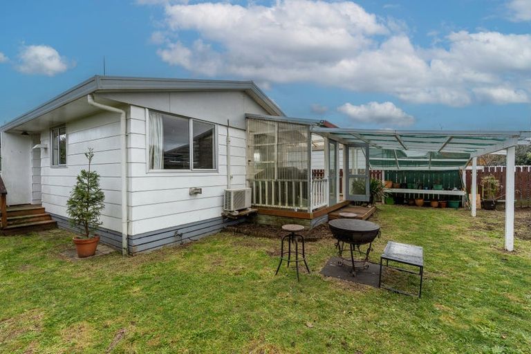 Photo of property in 16 Gillett Lane, Enderley, Hamilton, 3214