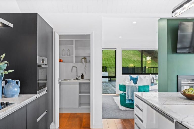 Photo of property in 72 Vaughans Road, Long Bay, Albany, 0792